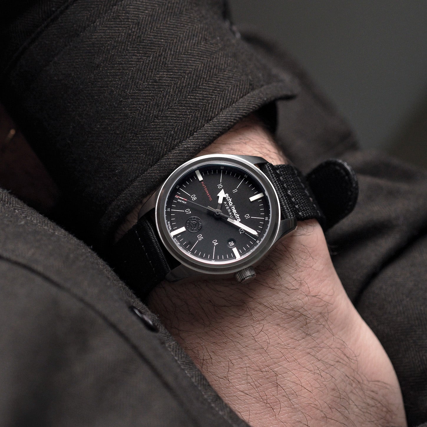 バルトゥ Engine Thermostat 21412639 21613426 for Volvo VNL, D13 New